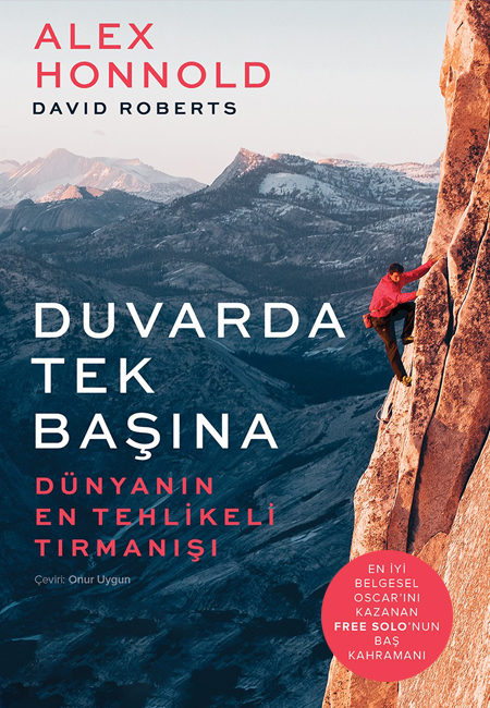Duvarda Tek Başına