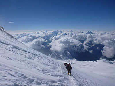 ELBRUZ DAĞI ZİRVE FAALİYETİ